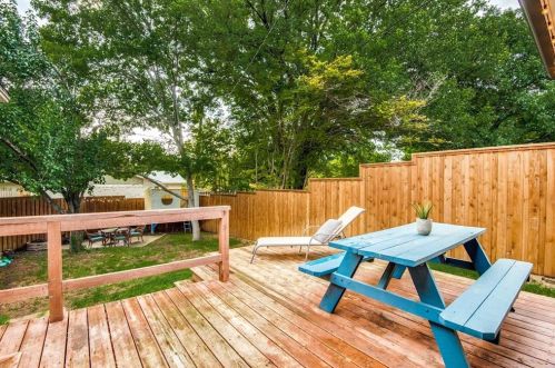 9505 Aldwick Dr, Dallas TX  75238-2629 exterior