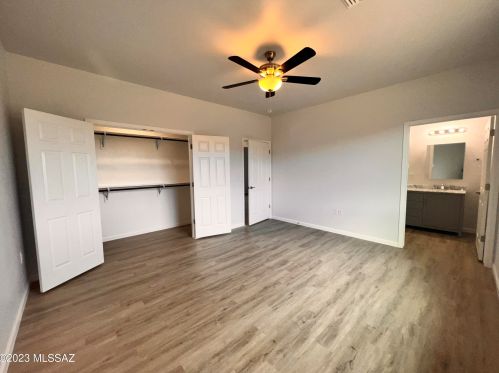 36696 Calle Diamante, Tucson AZ  85739-1323 exterior