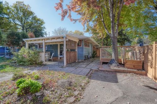 1322 Cleveland Ave, Saint Paul MN 55116-2653 exterior