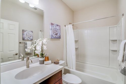 1136 California Cir, Milpitas CA 95035-3019 exterior