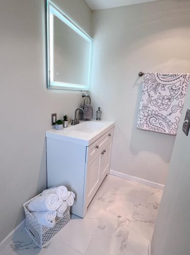 7376 Potomac Ave, Milwaukee WI 53222-2024 exterior