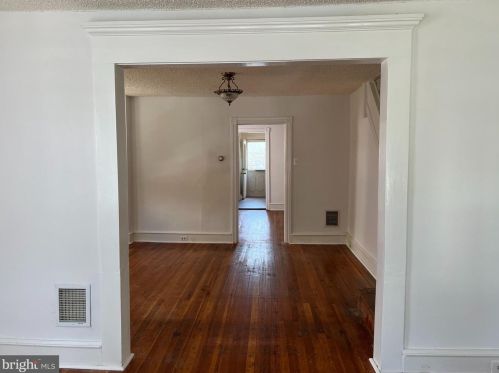 111 Isabel Ave, Manor PA 19036-1407 exterior