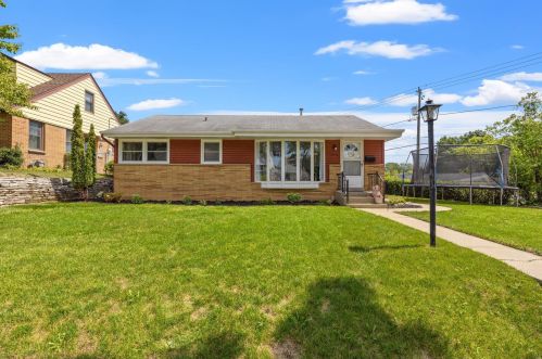 2570 61st St, Milwaukee WI  53219-2623 exterior