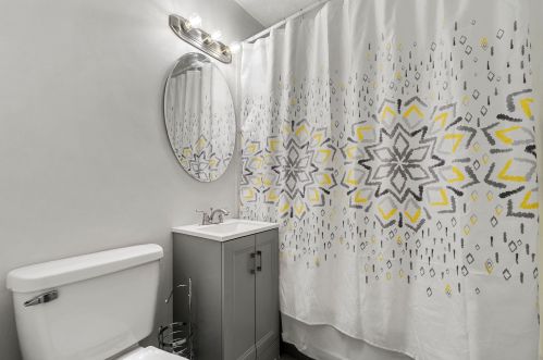 1246 Kenilworth Dr, Atlanta GA 30310-3940 exterior