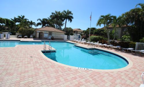 6790 Via Regina, Boca Raton FL 33433-3927 exterior