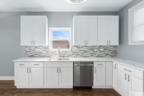 8254 Carpenter St, Chicago IL  60620-3127 exterior