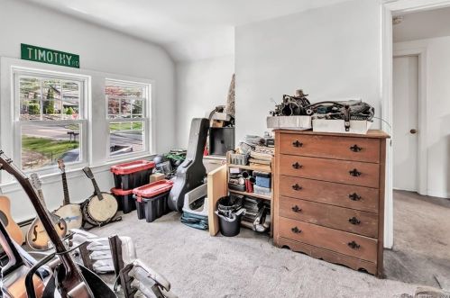 291 Rowayton Ave, Norwalk CT 06853-1628 exterior