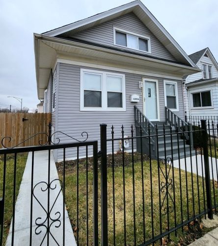 12056 Lafayette Ave, Chicago IL  60628-6641 exterior