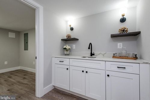 439 Newcomb St, Washington DC  20032-2650 exterior