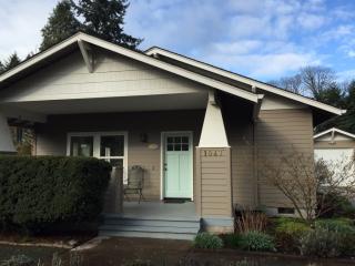 1047 Horn Ln, Eugene OR  97404-2979 exterior