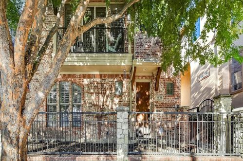 3822 Brown St, Dallas TX  75219-4014 exterior