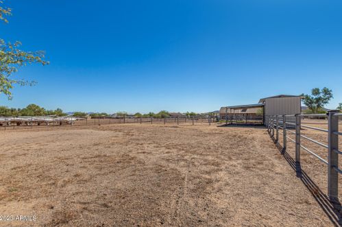 35643 7th St, Phoenix AZ  85086-7409 exterior