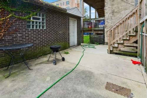 6137 Kimbark Ave, Chicago IL  60637-2844 exterior