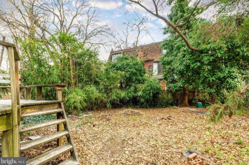 4510 Chester Ave, Philadelphia PA 19143-3706 exterior