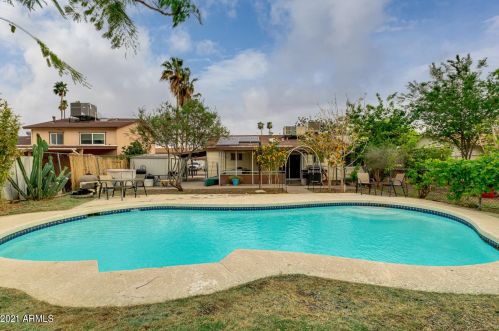 3844 Bloomfield Rd, Phoenix AZ  85032-7334 exterior