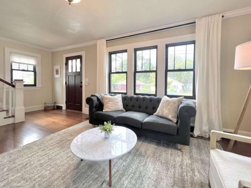 2053 Helena St, Madison WI 53704-5519 exterior