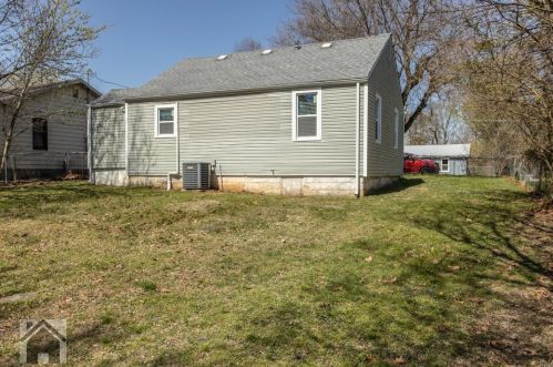 228 Holland Dr, Swedeborg MO 65556-7883 exterior
