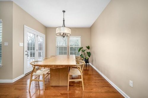 216 Overlook Dr, Pittsburgh PA 15216-1545 exterior