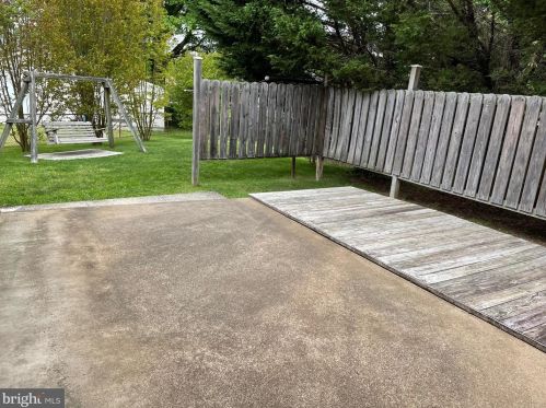 6224 Everglades Dr, Alexandria VA  22312-1109 exterior