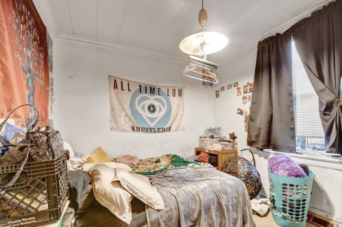 6037 Kenneth Ave, Chicago IL 60652-1108 exterior