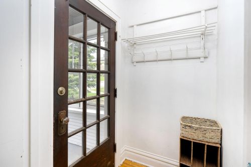 2318 12 St, Duluth MN 55806-1261 exterior