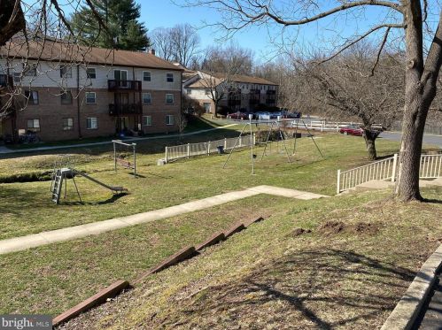 280 Bridgewater Rd, Chester PA 19014-2138 exterior