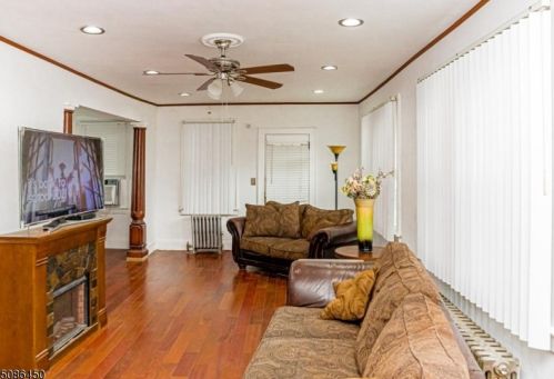 22 Berkeley Ter, Plainfield NJ 07062-1517 exterior