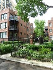 1144 Pratt Blvd, Chicago IL  60626-4404 exterior