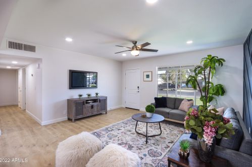 642 Shannon St, Chandler AZ 85226-6106 exterior