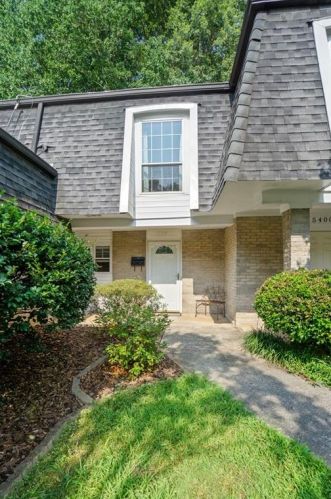 5390 Chemin De Vie, Atlanta, GA 30342-2560