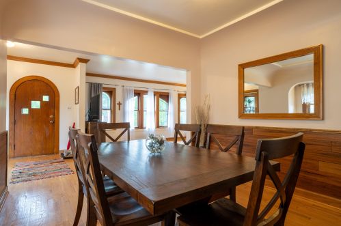 2524 Lefeber Ave, Milwaukee WI 53213-1222 exterior