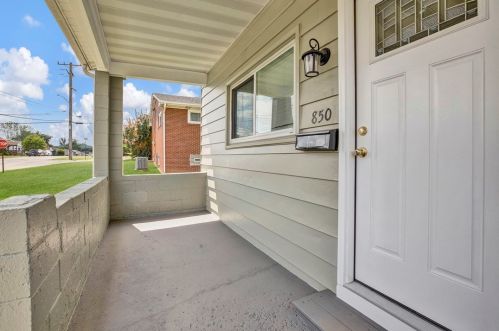 850 Allaire Ave, Monaca, PA 15061-1201