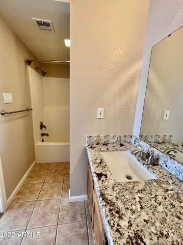 7757 19th Ln, Phoenix AZ  85021-6981 exterior