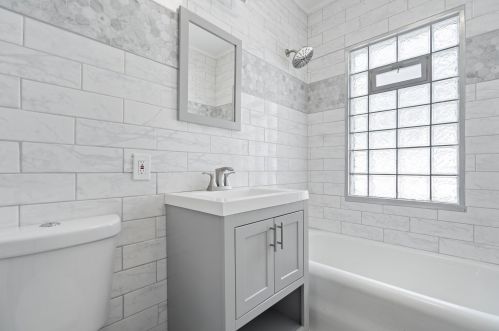 2333 53rd St, Milwaukee WI  53210-2714 exterior