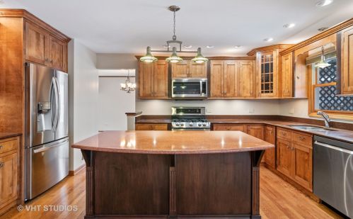 526 Evergreen, Elmhurst IL exterior