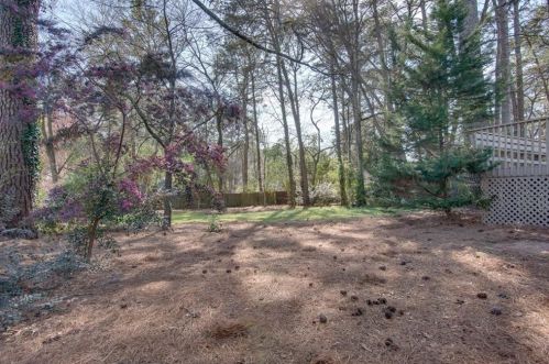 1001 Lindridge Way, Atlanta GA 30324-3709 exterior