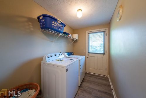 2091 Gdn Rd, Gainesville GA 30507-5019 exterior