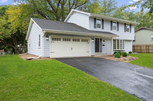 1266 Fellows St, Saint Charles IL  60174-3701 exterior