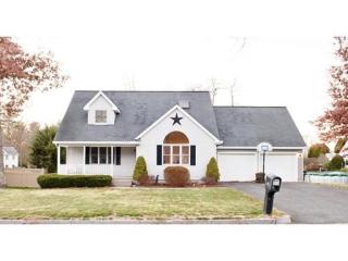 75 Fox Wood Dr, Springfield MA  01129-1958 exterior