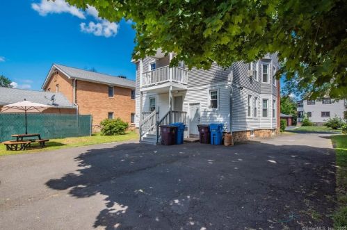 316 Monroe St, New Britain CT 06052-1628 exterior