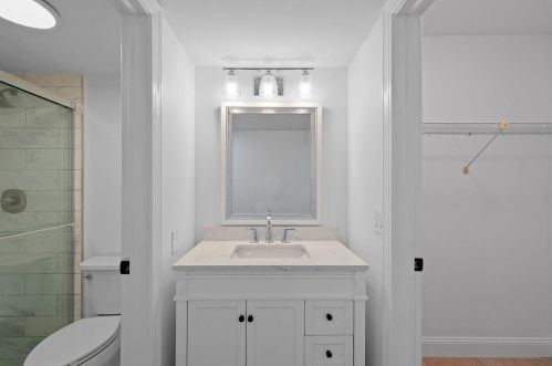 4611 Kittiwake Ct, Boynton Beach FL 33436-5228 exterior