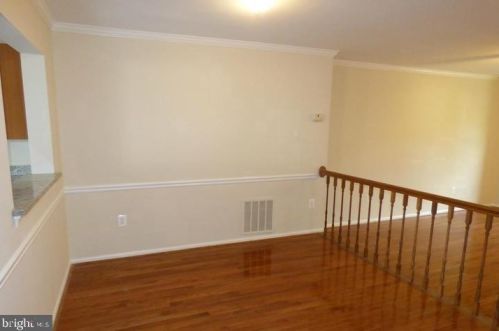 7708 Ironforge Ct, Rockville MD  20855-2257 exterior