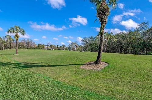 5616 Lago Villaggio Way, Naples FL 34104-5739 exterior