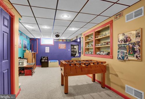 141 Pheasant Run Ln, Hanover PA 17331-9186 exterior