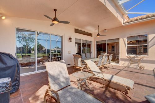 6774 Garde Rd, Boynton Beach FL 33472-7315 exterior