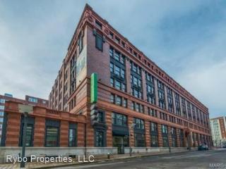 7225 Manchester Rd, Saint Louis MO  63143-2439 exterior