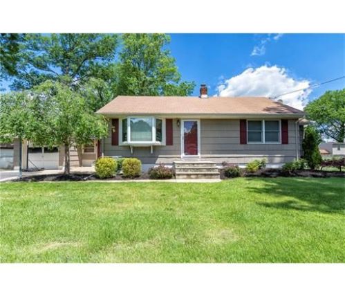 164 Hopkinson Ave, Piscataway, NJ 08854-2552