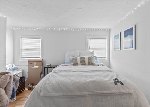 442 4 St, Boston MA 02127-2653 exterior