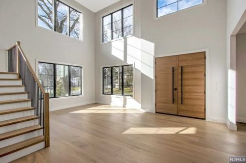 116 Lk Rd, Demarest NJ 07627-2236 exterior