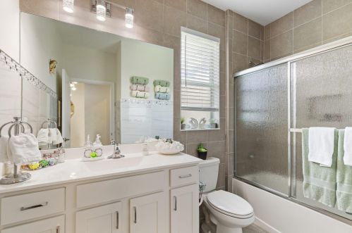 881 Bent Creek Dr, Fort Pierce FL  34947-1326 exterior